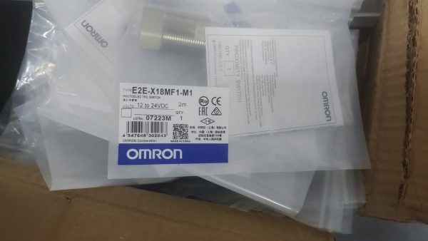E2E-X18MF1-M1