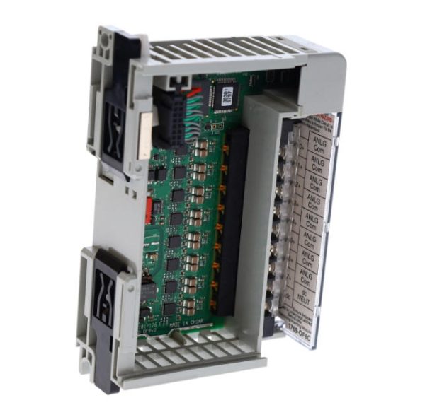 Allen-Bradley 1769-OF8C CompactLogix Analog Current Output Module