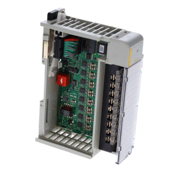 Allen-Bradley 1769-OF8C CompactLogix Analog Current Output Module